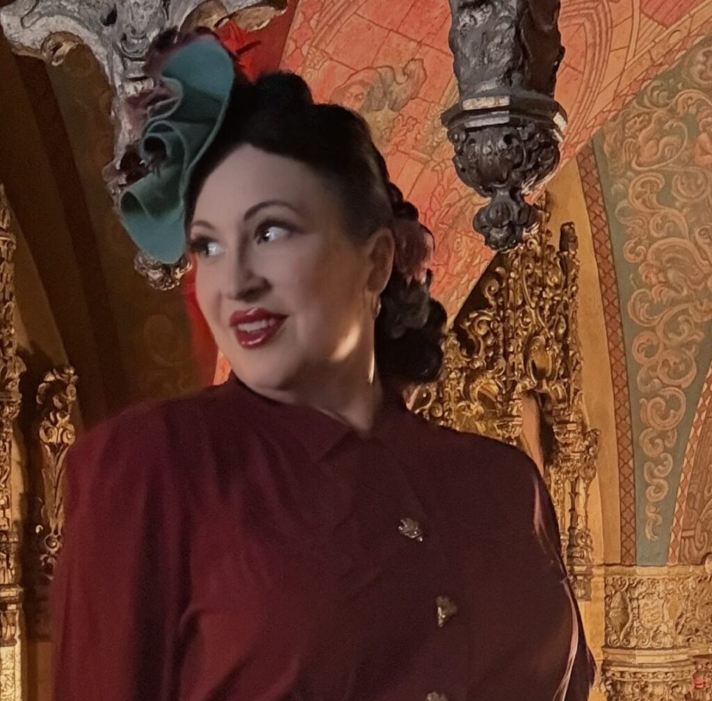 Regina Luz Jordan, Founder & Editor of Hollywoodland News volunteering at the Art Deco Society of Los Angeles.